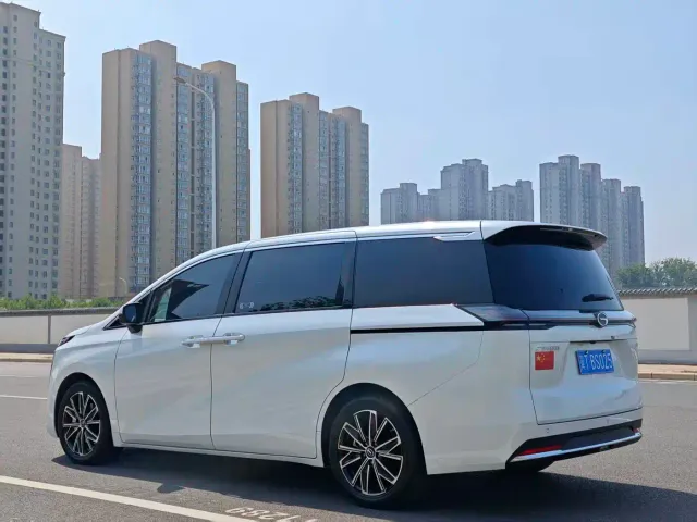 GAC Trumpchi E8 — Фото автомобиля 19