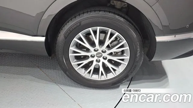 Genesis GV80 2.5T Бензин AWD — Фото автомобиля 16