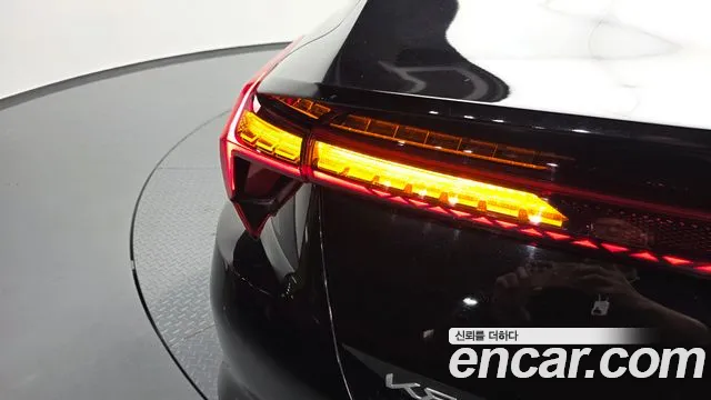 Kia K8 K8 Hybrid — Фото автомобиля 8