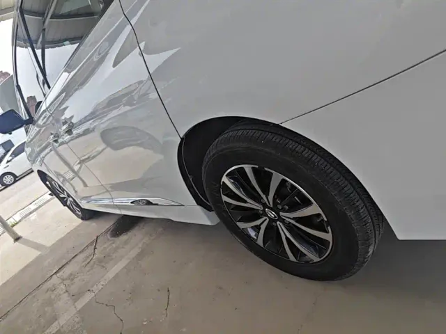GAC Trumpchi M8 — Фото автомобиля 21