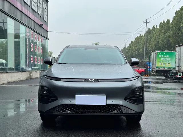 Фотография автомобиля — Xpeng G6