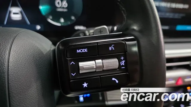 Hyundai Grandeur Grandeur (GN7) 2.5 Бензин 2WD — Фото автомобиля 8