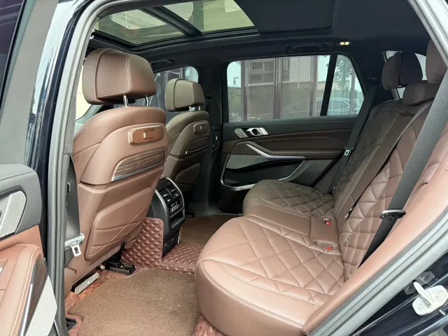 BMW X5 — Фото автомобиля 6
