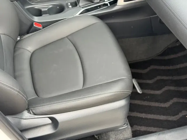 Toyota Corolla Cross — Фото автомобиля 11