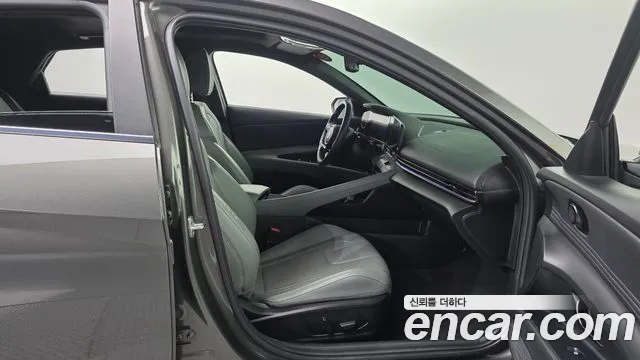 Hyundai AVANTE Новый Avante (CN7) — Фото автомобиля 9