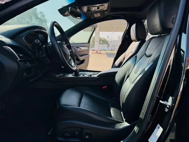 Cadillac CT5 — Фото автомобиля 10