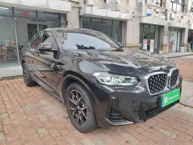 BMW X4 — Фото автомобиля 3