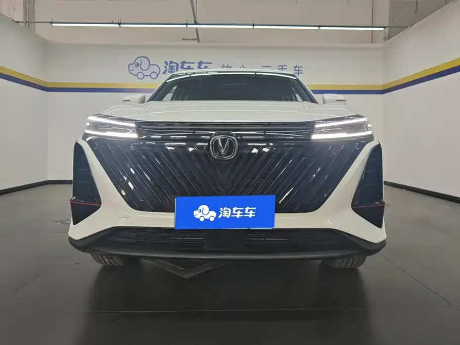 Changan Changan CS75 PLUS 2022 2nd Gen 1.5T Automatic Premium — Фото автомобиля 2