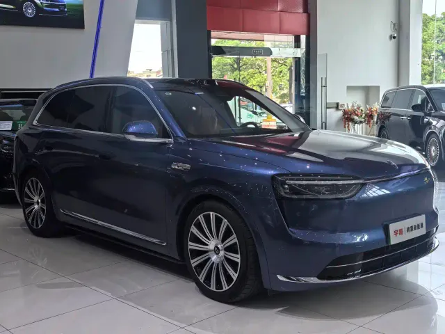 Aito M7 — Фото автомобиля 3
