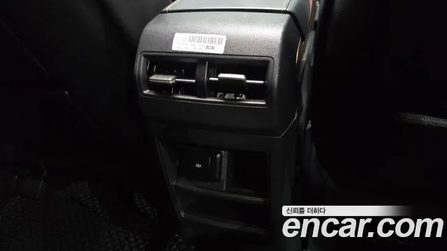 KG_Mobility_Ssangyong Torres Новый Torres Бензин 1.5 4WD — Фото автомобиля 30