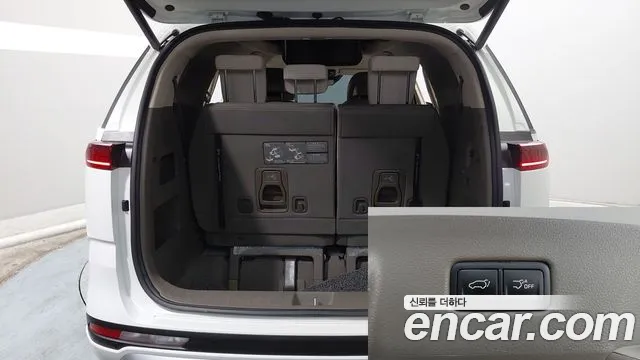 Kia Carnival 4th Gen — Фото автомобиля 17
