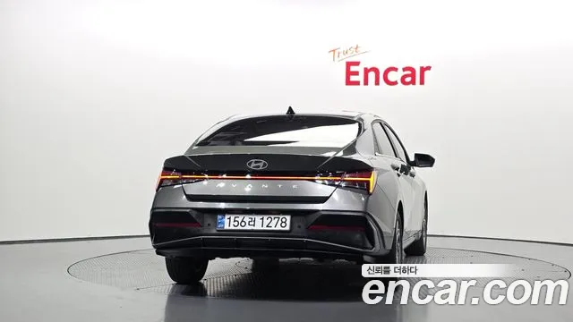 Hyundai AVANTE Новый Avante (CN7) — Фото автомобиля 4