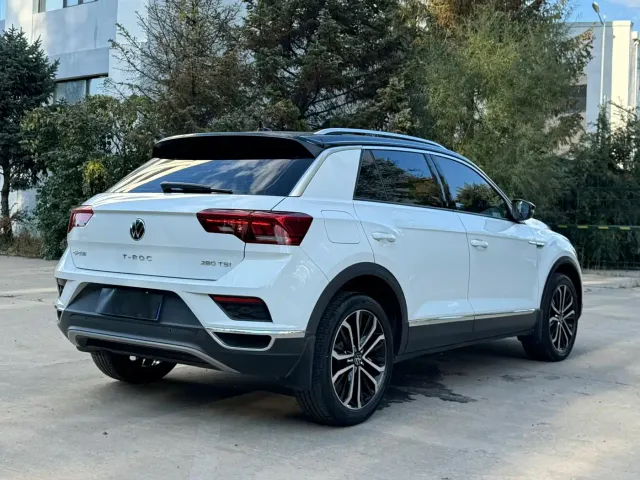 Volkswagen T-Roc — Фото автомобиля 5