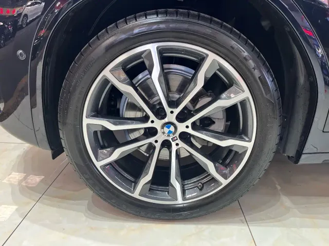 BMW X3 — Фото автомобиля 8