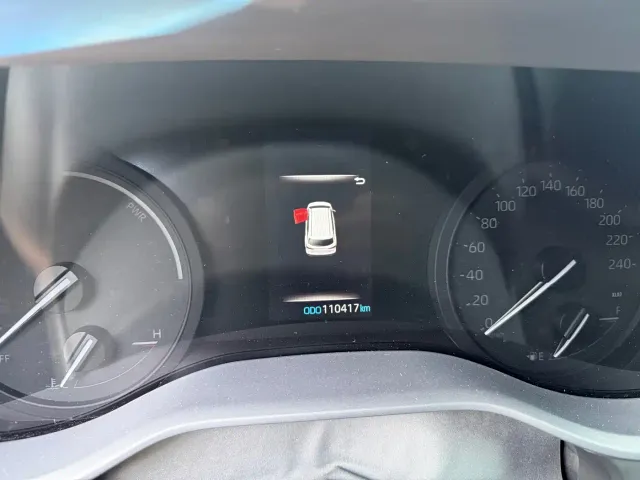 Toyota Sienna — Фото автомобиля 10