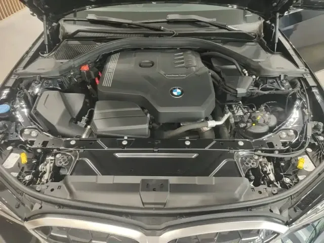BMW 3 Series — Фото автомобиля 24