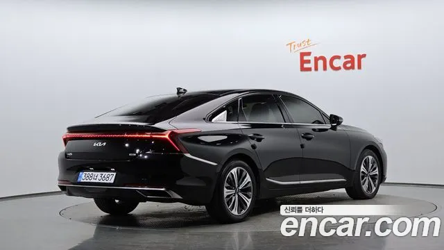Kia K8 Hybrid — Фото автомобиля 2