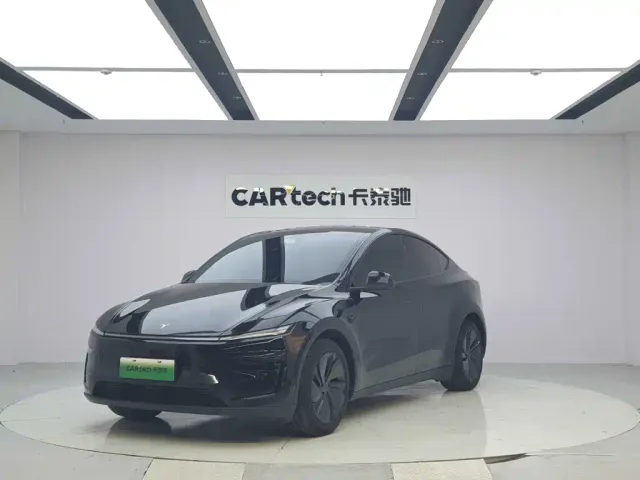 Фотография автомобиля — Tesla Model Y
