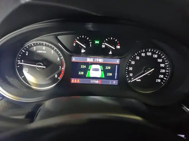 Buick Regal — Фото автомобиля 14