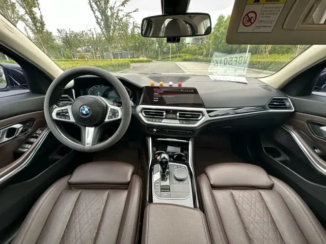 BMW BMW 3 Series 2022 320Li M Sport Package — Фото автомобиля 7