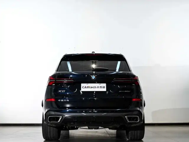 BMW X5 — Фото автомобиля 7