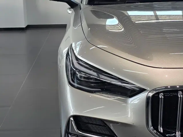 Geely Emgrand — Фото автомобиля 2