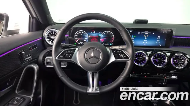 Mercedes-Benz A-Class — Фото автомобиля 14