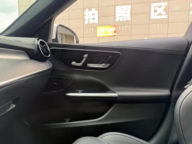 Mercedes-Benz C-Class — Фото автомобиля 27