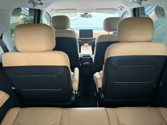 Wuling Starlight 730 — Фото автомобиля 13