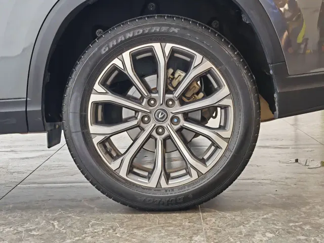 Changan Changan CS75 PLUS 2021 2.0T Automatic Pilot — Фото автомобиля 9