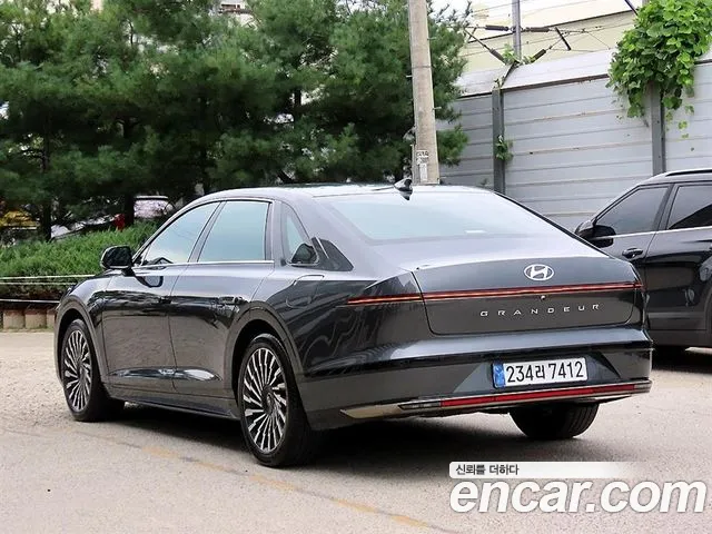 Hyundai Grandeur GN7 — Фото автомобиля 3