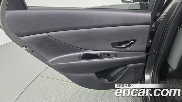 Hyundai AVANTE Новый Avante (CN7) — Фото автомобиля 23
