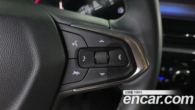 ChevroletGMDaewoo Trax Trax Кроссовер — Фото автомобиля 28
