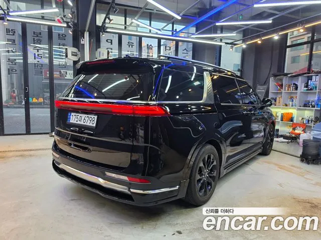 Kia Canival Carnival 4 поколение Бензин 7 мест Signature — Фото автомобиля 4