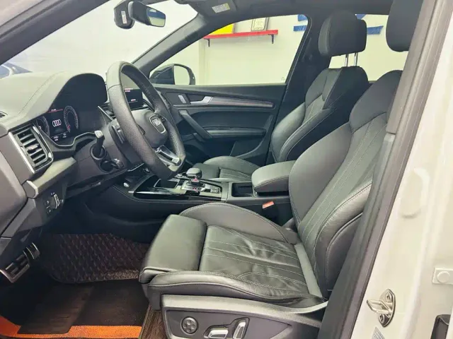 Audi Q5L — Фото автомобиля 19