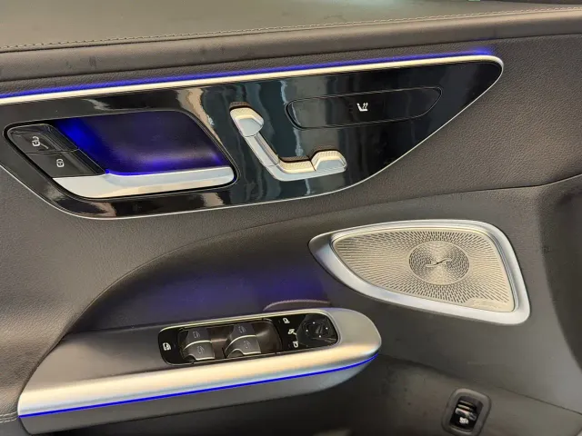 Mercedes-Benz C-Class — Фото автомобиля 16