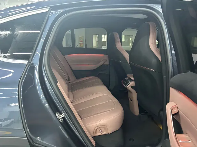 Nio EC6 — Фото автомобиля 10