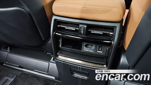 Toyota Alphard — Фото автомобиля 26