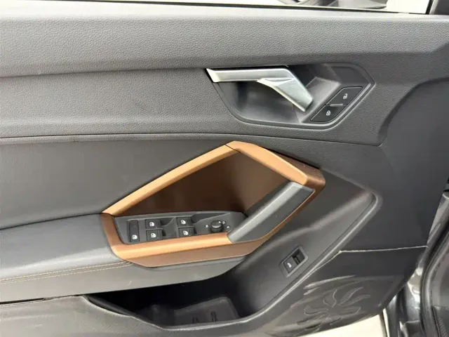 Audi Q3 — Фото автомобиля 8