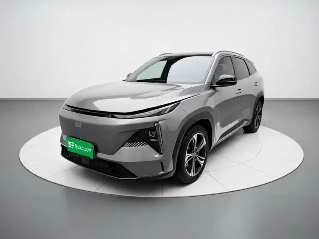 Фотография автомобиля — Geely Galaxy L7