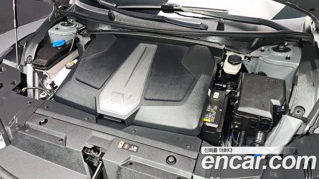 Kia EV6 — Фото автомобиля 9