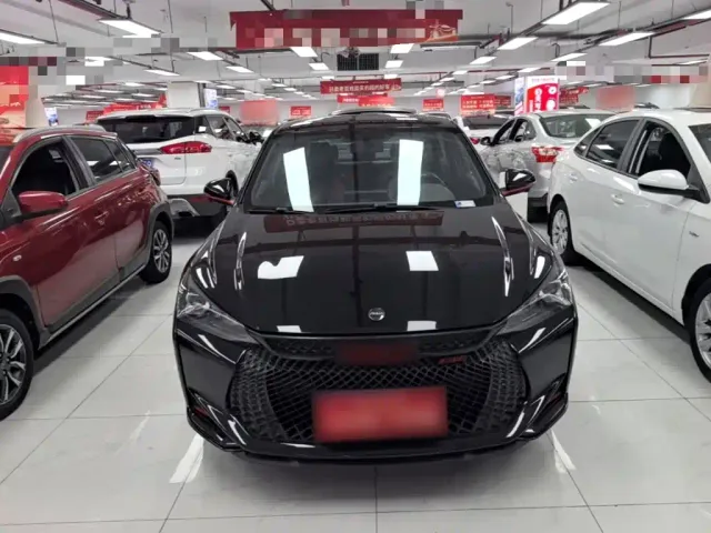 Dongfeng Yixuan — Фото автомобиля 2