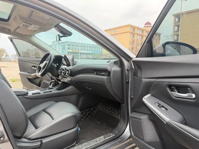 Nissan Sylphy — Фото автомобиля 15