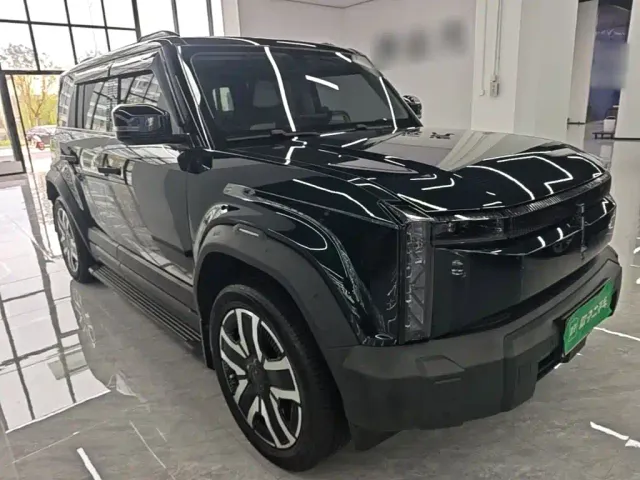 iCAR 03 — Фото автомобиля 3