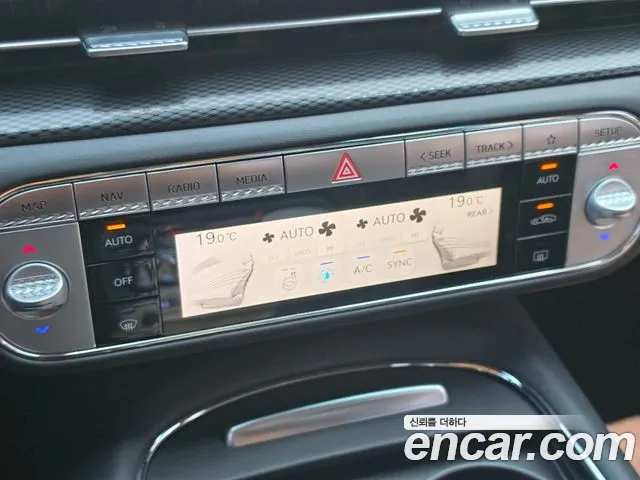 Genesis G90 RS4 — Фото автомобиля 19