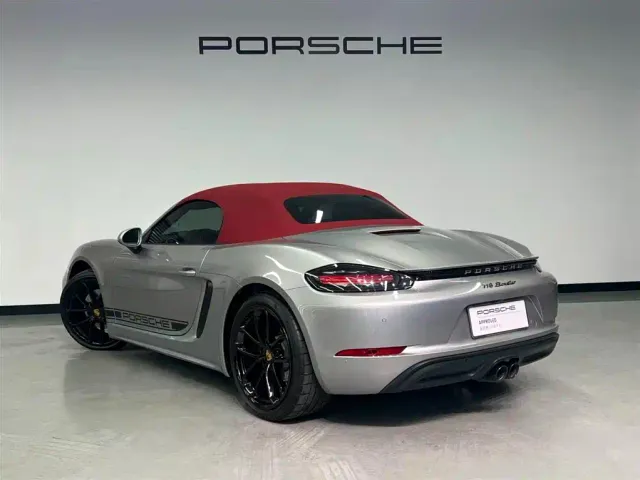 Porsche 718 — Фото автомобиля 4