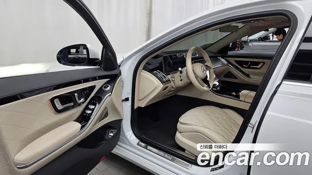 Mercedes-Benz S-Class W223 — Фото автомобиля 10