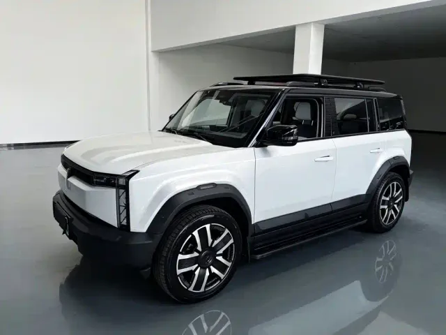 Фотография автомобиля — iCAR 03