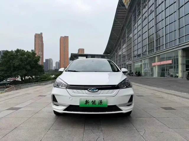 Chery Arrizo e — Фото автомобиля 2