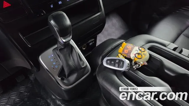 Hyundai Staria — Фото автомобиля 9
